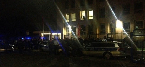 ALMANYA - Di navbera kurd û tirkan de şer derket