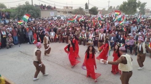 Bingeha Laleş..Kurdên êzdî ahinga serkeftina referandûmê li darxistin