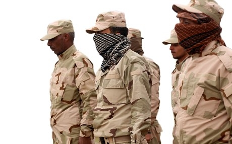 Amerîka hêzekê ji suniyên Mûsilê re ava dike