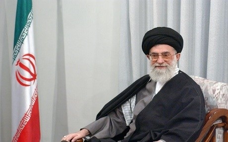 “Xaminêyî bi çavekî taybet li Kurdan dinêre!”