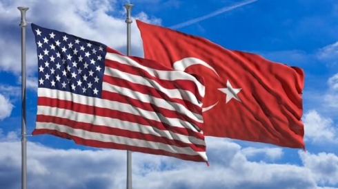 Senatorên Amerîkî projeyek li dijî Tirkiyeyê amade dikin