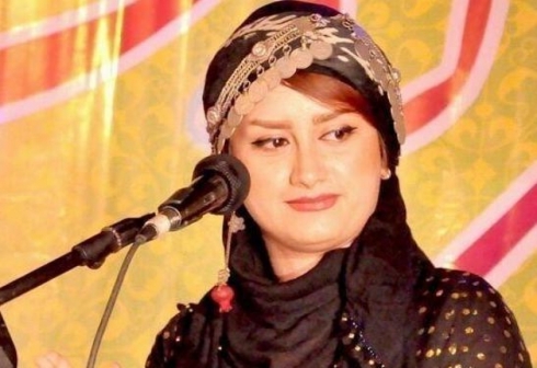 Rojhilat- Hunermend Perîsa Seyfî dest bı greva birçîbûnê kiriye