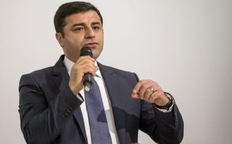 Demîrtaş: Nikarin me dadgehî bikin!