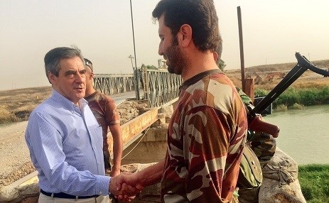 Namzetê serokatiya Fransa: Pêşmerge me ji totalîtarîzmê diparêze