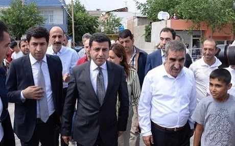 Demirtaş: Cemîl Bayîk ne di meqamê çareserkirinê de ye!
