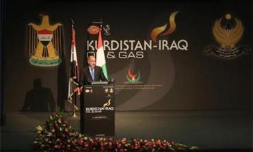 Ehmed: Herêma Kurdistanê bi başî siyaseta neftê piraktîze dike