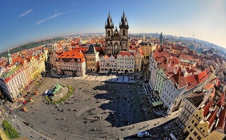 Komara Çekê navê xwe guhert