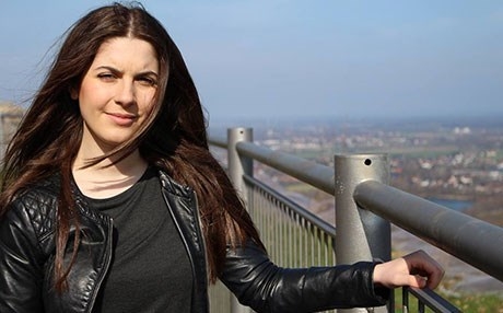 Ji Rojbîn Kizil stranek nû