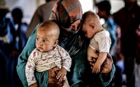 Jiyana zarokên Helebê di metirsiyê de ye