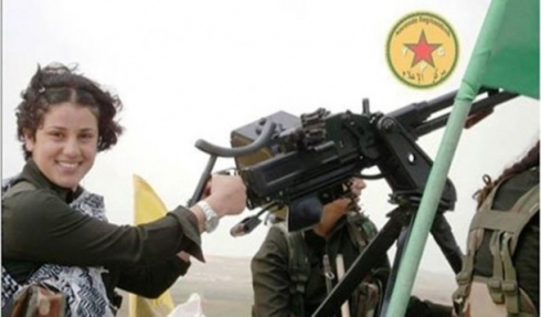 Arîn xwe di nava çekdarên DAIŞê de teqand