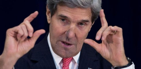 John Kerry: DAIŞ bi êrîşên ezmanî têknaşkê