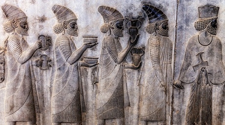 Amerîka berhema 2500 salî vedigrîne Îranê