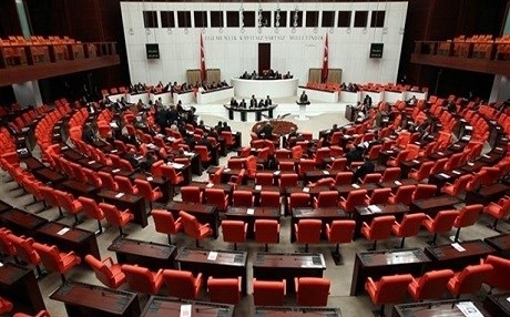 TIRKIYE - Êdî serokwezîr namîne