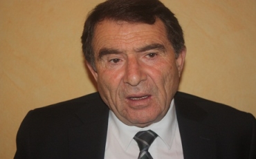 Helbesta Şêrko Bêkes di Parlamentoya Tirkiyê de hat xwendin