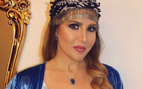 Leyla Ferîqî du klîban amade dike