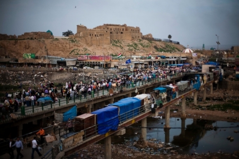 PKK ala xwe di nav bajarê Kerkûkê de bilind dike