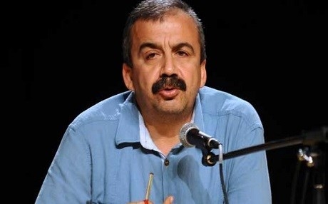 Parlamenterê HDPê Onder dest ji siyasetê berdide