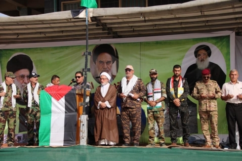 Li Xurmatû Heşdî Şeibî bi wêneyên Xamineyî merasîma leşkerî pêkanîn!