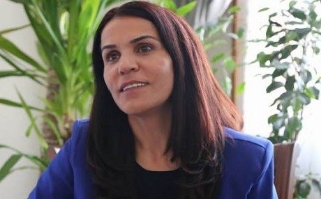 Parlamentera HDPê Besime Konca hat berdan