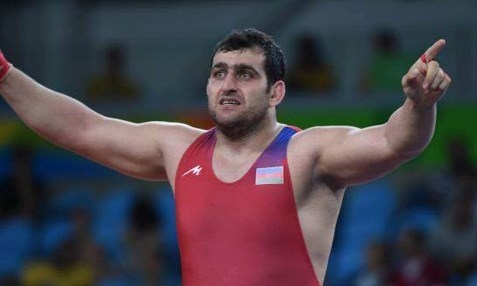 Zoranbazê kurd diçe Parîsê