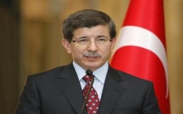 Davutoglu: Berîtanya û Fransa naxwazin Tirkiyê mezin bibe