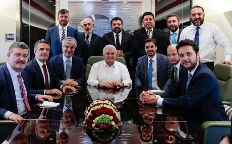 Serokwezîrê Tirkiyê li ser giştpirsiya Kurdistanê axivî