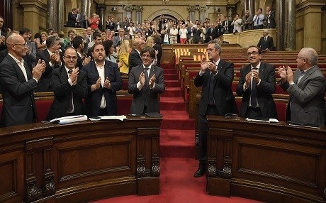 Parlamentoyê biryara giştpirsiyê pesend kir