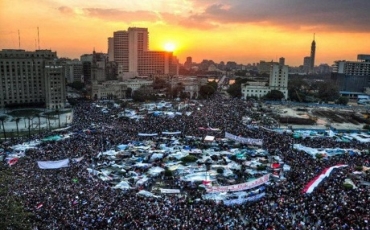 Misr bi teqînan pêşwaziya salvegera şoreşê kir