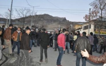 Li Lîcê aloziya navbera alîgirên BDP û Hûda-Parê