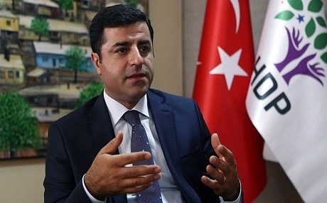 Demîrtaş: Sedem Tirkiye ye li Rojava leşkerên Amerîka û Rûsyayê hene