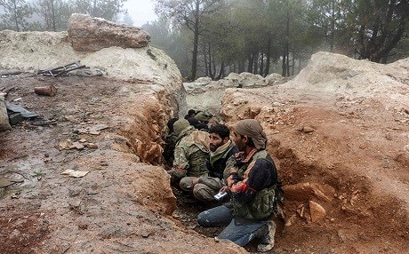 Pisporekî leşkerî yê Rûsî: Artêşa Tirkiyê li Efrînê tengav bûye
