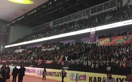 Sêyemîn kongreya HDPê dest pê kir