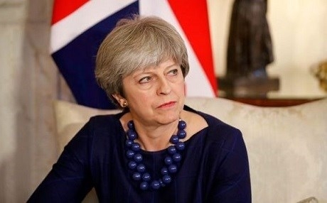 Serokwezîra Brîtanyayê: Ez amade me fermana midexaleya leşkerî bidim