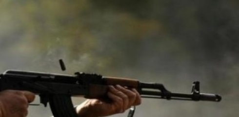 Tola kurê xwe ji DAIŞê stand