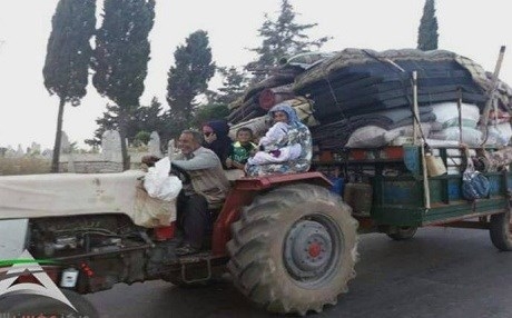 300 wesayîtên koçberên Efrînê derbasî herêmên xwe bûn