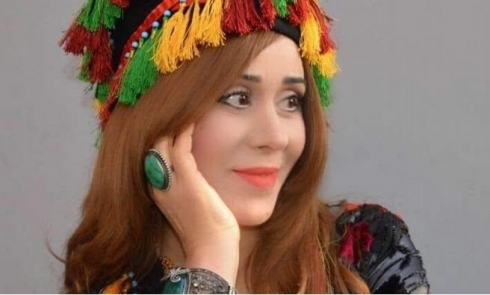 Keça Hozan Canê: Dayika min ji ber wan dîmenan hate girtin