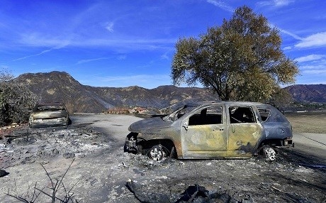 Hejmara qurbaniyên agirê Kalîforniyayê gihişte 63 kesan