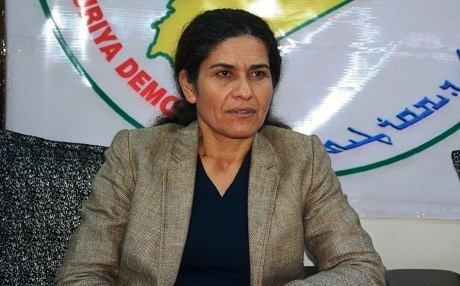 Îlham Ehmed: Tirkiye dixwaze dest dane ser samanên Sûriyê