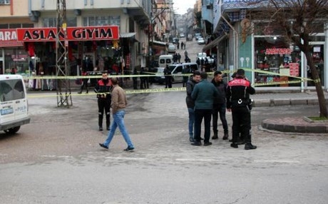 Li Dîlokê di navbera du malbatan de şerê çekdarî: Kuştî û birîndar hehen