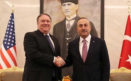 Wezîrên derve yên Amerîka û Tirkiyê pêwendiyeke telefonî encam dan