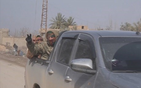 HSD çekdarên DAIŞê yên Kurd radestî Herêma Kurdistanê dike