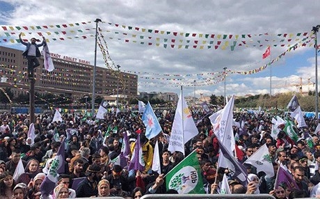 Li Stenbolê Newroz hat pîrozkirin