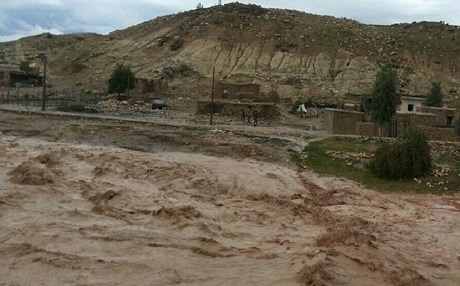 Li Îranê gundek bi temamî kete bin erdê de