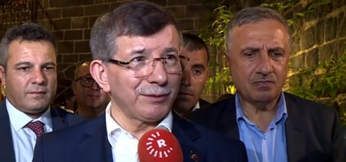Davutoglu: Nêçîrvan Barzanî dikare roleke giring li navçeyê bilîze