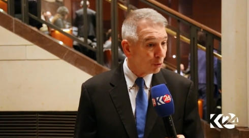 Kongressmanekî Amerîkî: Divê Amerîka rê li ber êş û azarên Kurd bigire