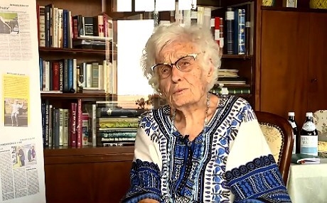 Jinek di 100 saliya xwe de dibe endama encûmena şaredariyê