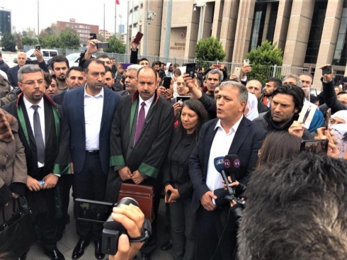 Doza Hevserokê berê yê HDPê Silhedin Demîrtaş li Stenbolê hat dîtin