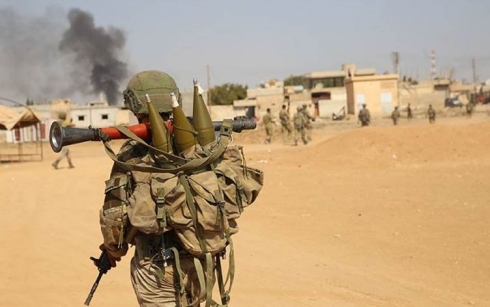 Hêzên ser bi Tirkiyê ve hewl didin rêya Qamişlo-Til Temir kontrol bikin