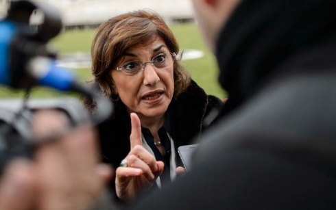 Şêwirmenda Esed gef li Amerîkayê xwar