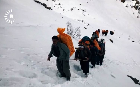 Di 2 salan de 130 kolber hatine kuştin